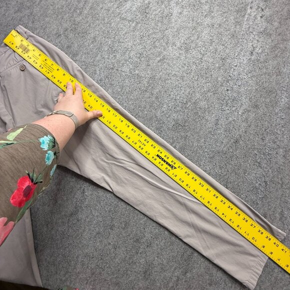 Vineyard Vines On The Go 5-Pocket Pants Men 32 x 31 Beige Water Resistant Nylon - Picture 10 of 16